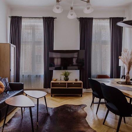 Golden Pearl - Main Square, 100 Sqm, 4 Rooms Cracovia Exterior foto