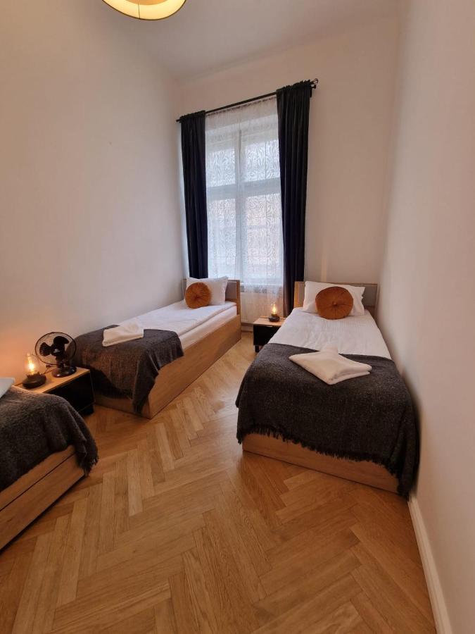 Golden Pearl - Main Square, 100 Sqm, 4 Rooms Cracovia Exterior foto