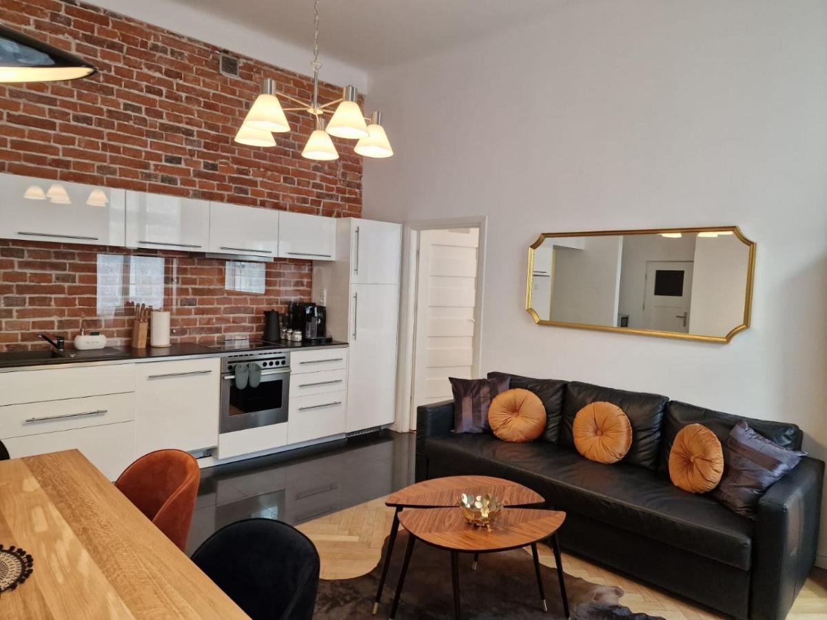 Golden Pearl - Main Square, 100 Sqm, 4 Rooms Cracovia Exterior foto