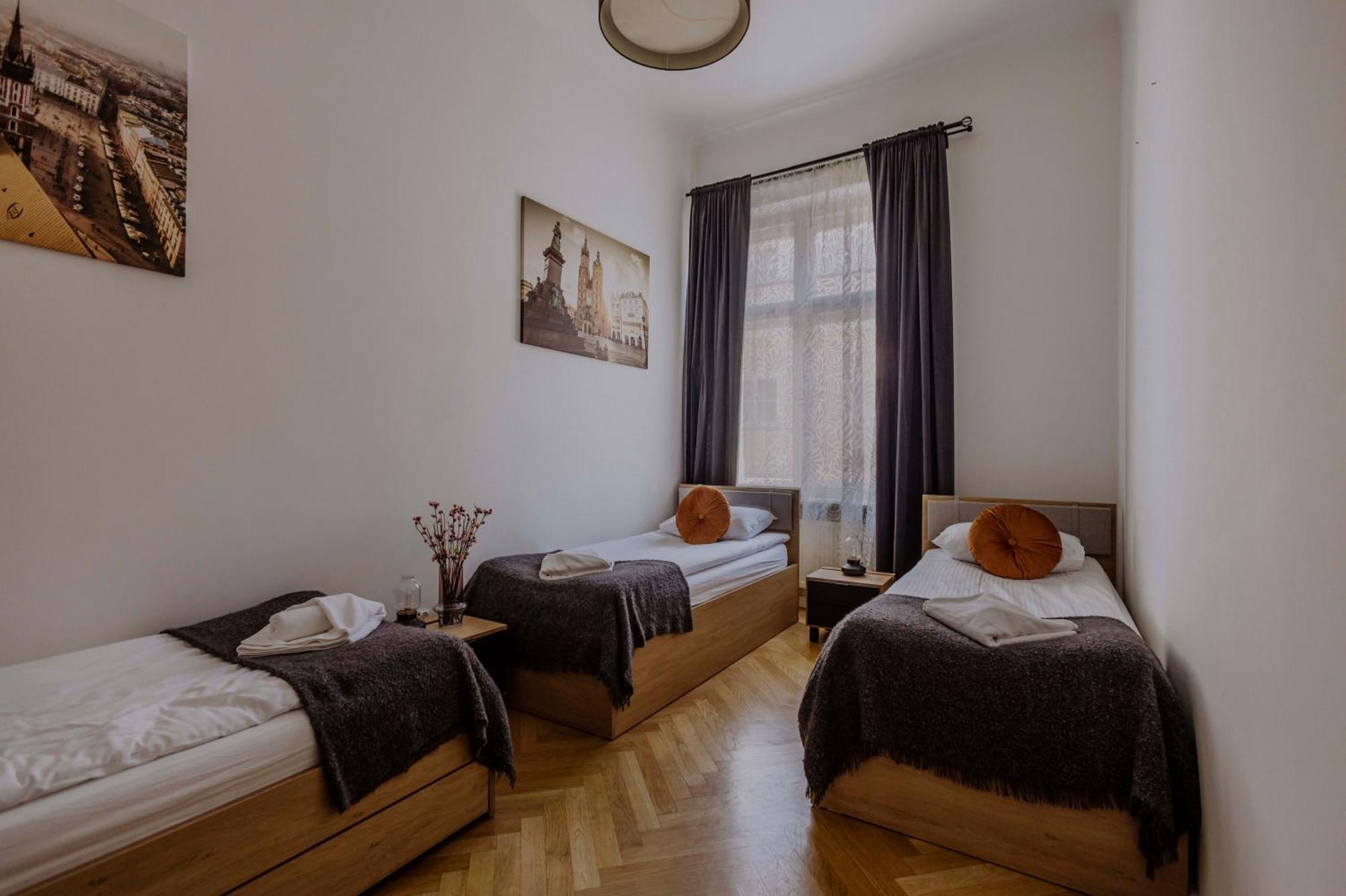 Golden Pearl - Main Square, 100 Sqm, 4 Rooms Cracovia Exterior foto