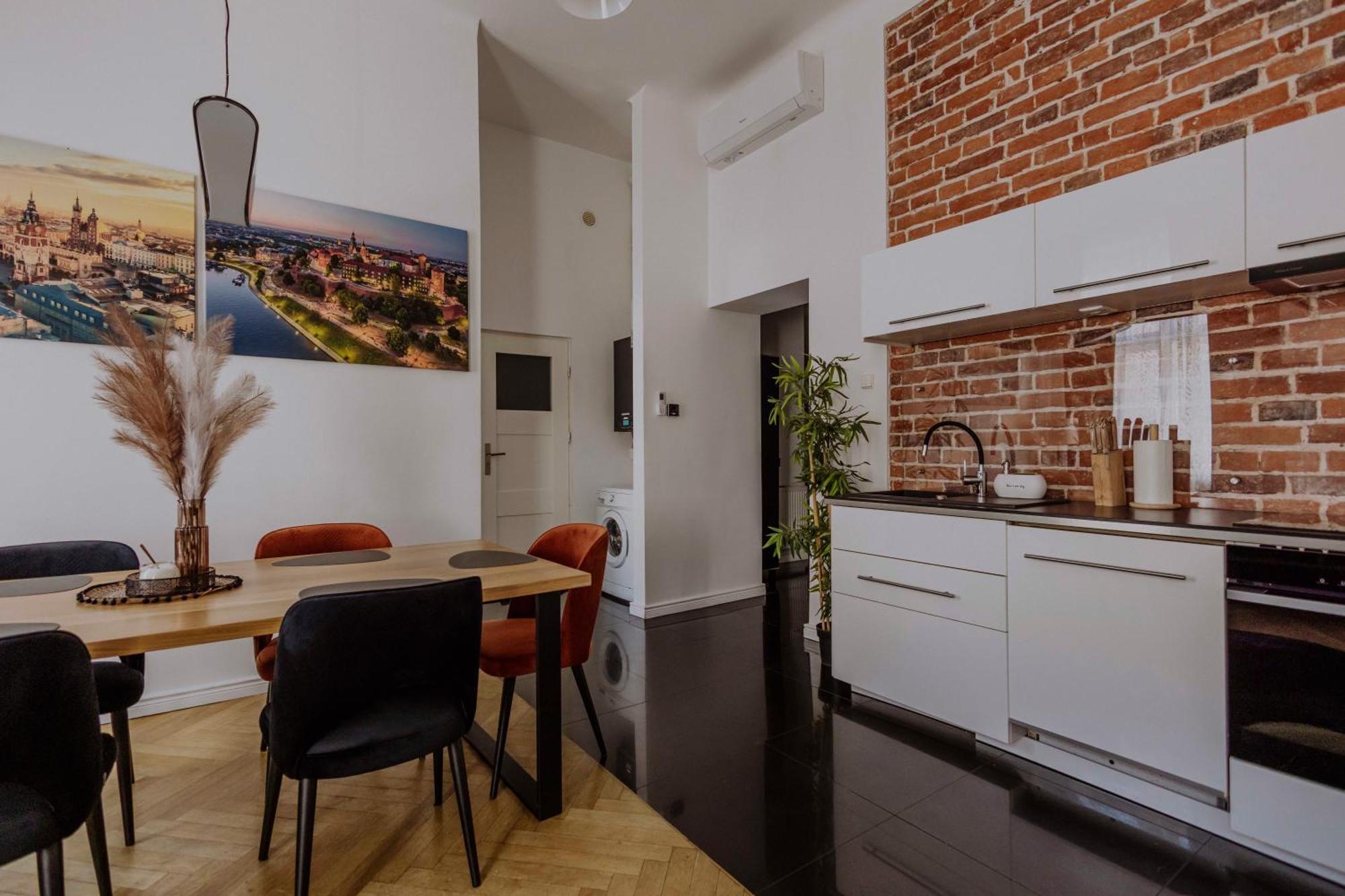 Golden Pearl - Main Square, 100 Sqm, 4 Rooms Cracovia Exterior foto