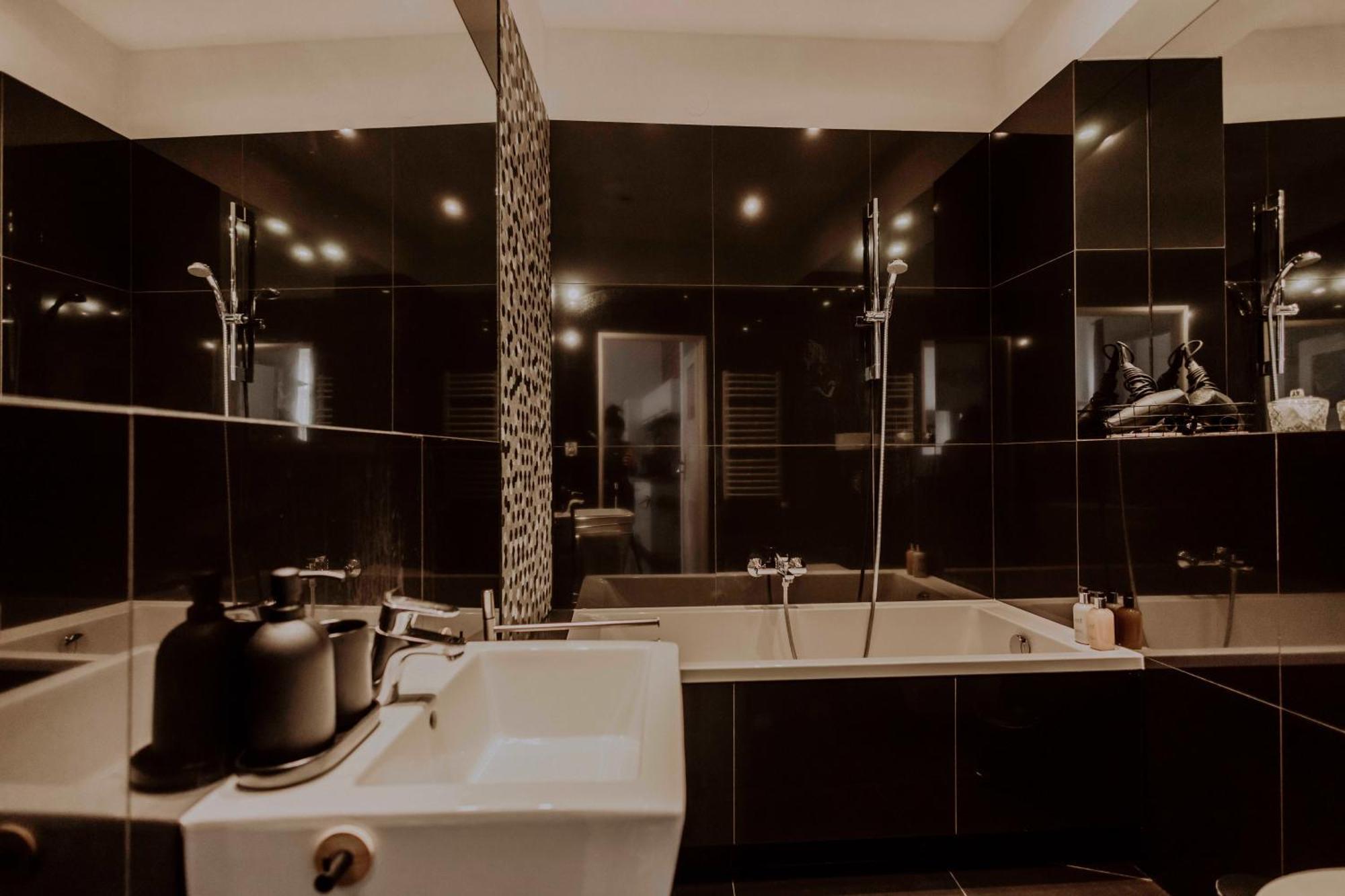Golden Pearl - Main Square, 100 Sqm, 4 Rooms Cracovia Exterior foto